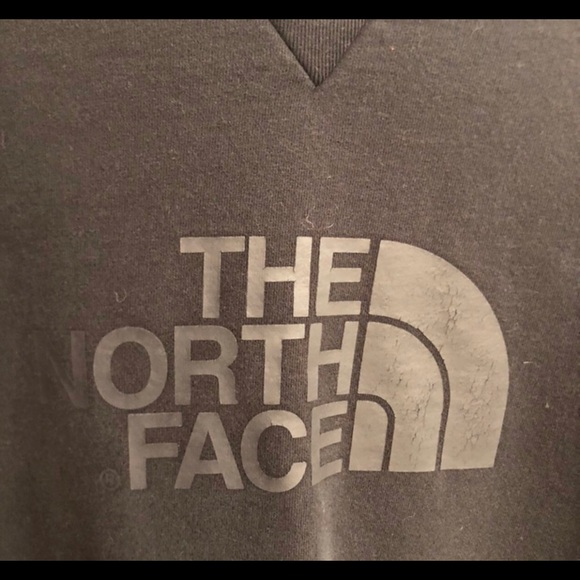 The North Face sweater - Picture 2 of 3